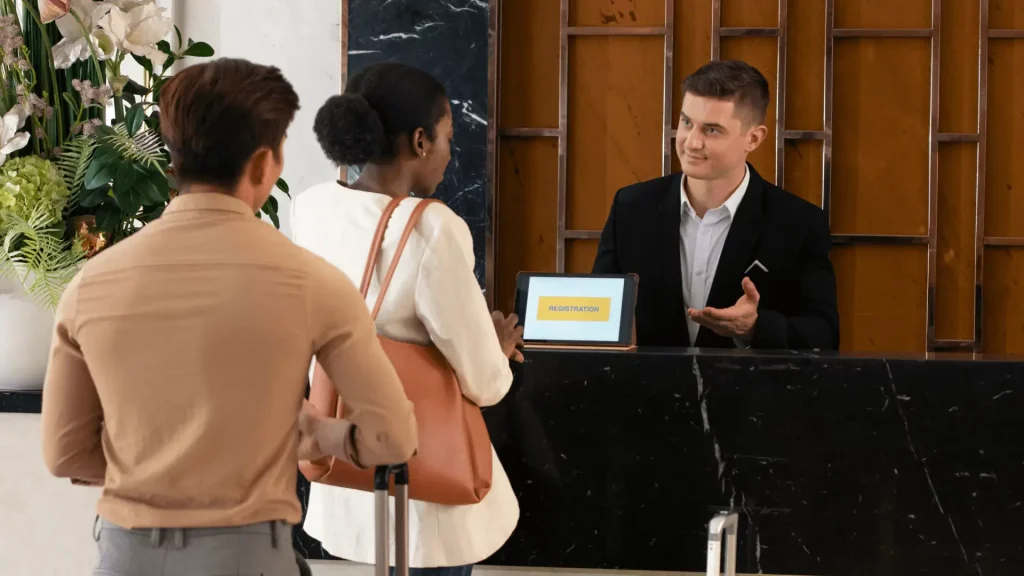 Bag2Bag hourly hotel booking platform with real-time availability, by ViitorCloud