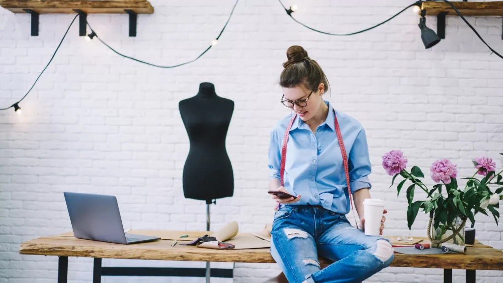 BIZB freelance marketplace app for the fashion gig economy built by ViitorCloud